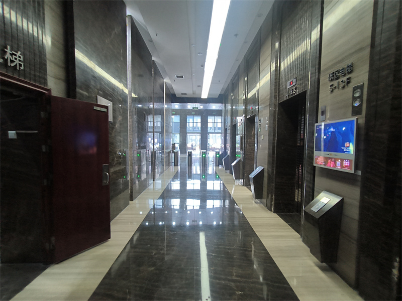 电梯厅